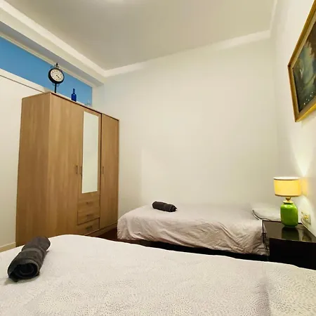 Apartment La Plaza San Sebastian